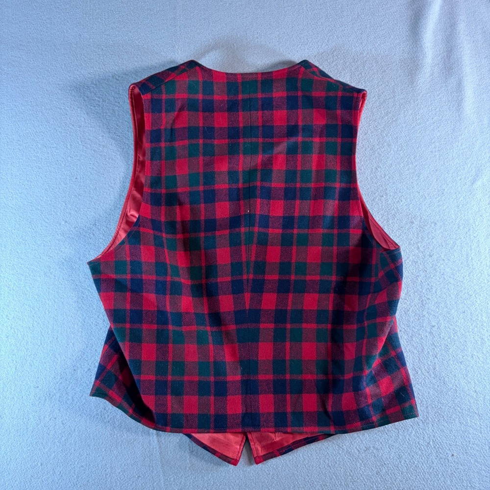 Pendleton Mens Vintage Red Plaid 100% Virgin Wool Vest Made in USA Size L - Picture 2 of 5